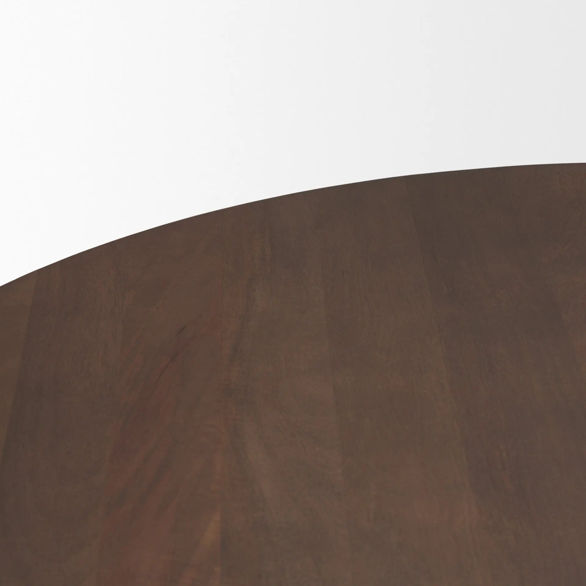 60" Brown Solid Wood Pedestal Base Round Top Dining Table Homeroots Kitchen & Dining