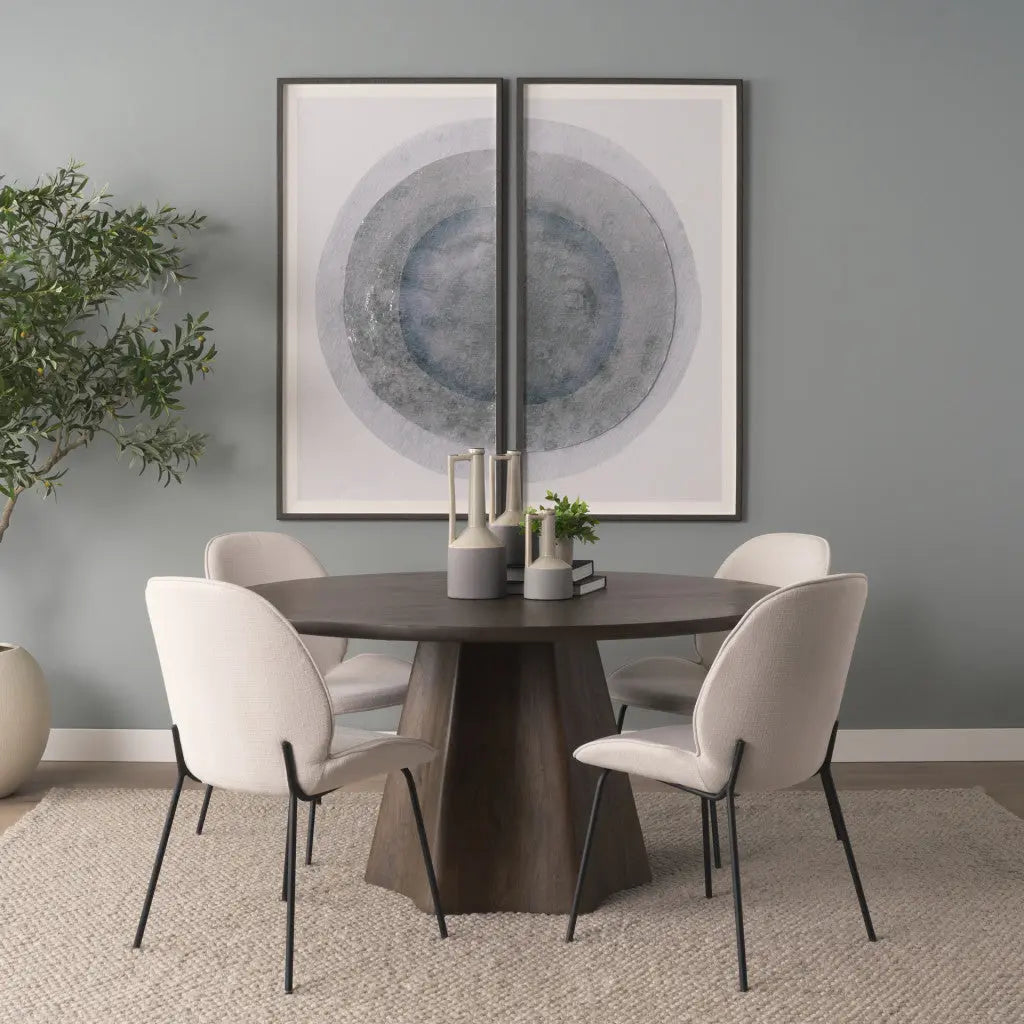 60" Brown Solid Wood Pedestal Base Round Top Dining Table Homeroots Kitchen & Dining