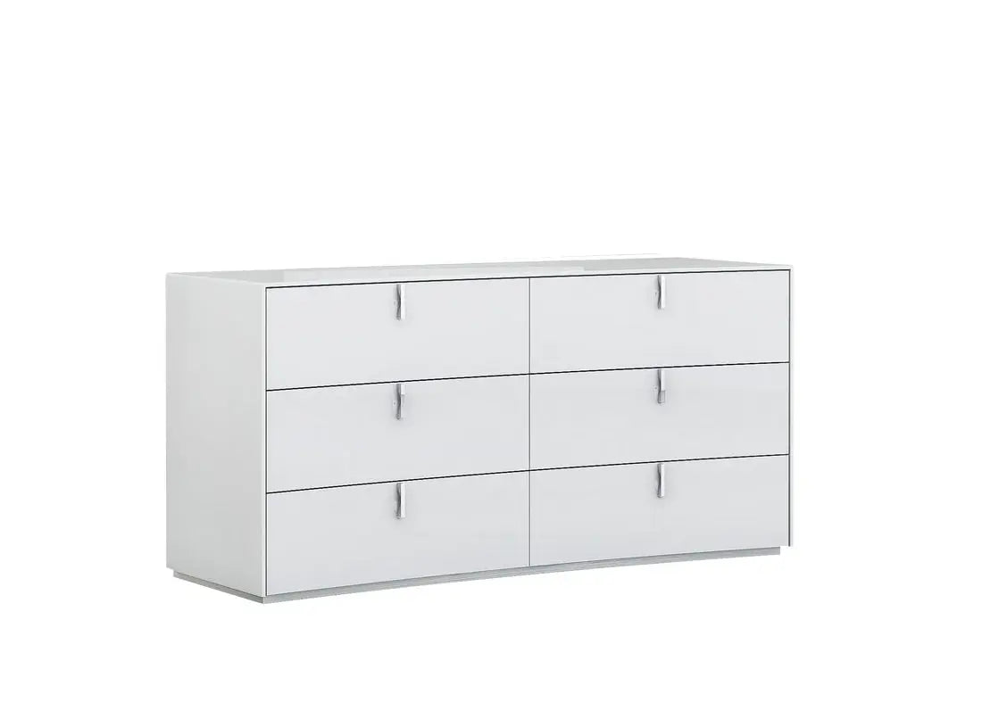 62" X 19" X 30" White  Dresser Homeroots Bed & Bath