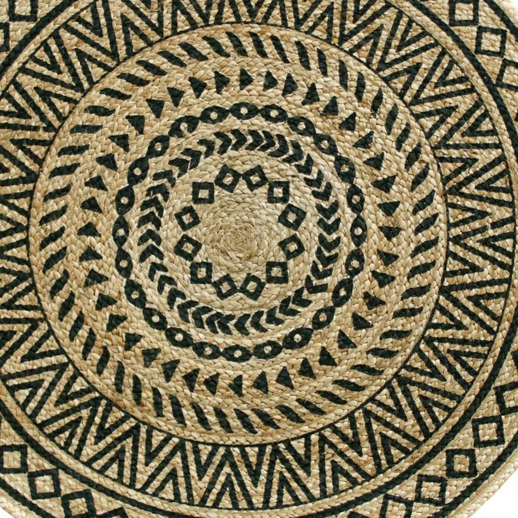 6' Black And Gray Tribal Hand Tufted Round Rug Homeroots Home Decor
