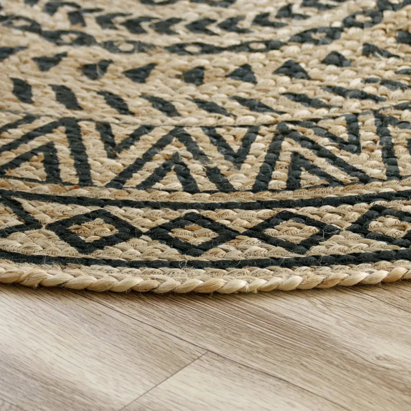 6' Black And Gray Tribal Hand Tufted Round Rug Homeroots Home Decor