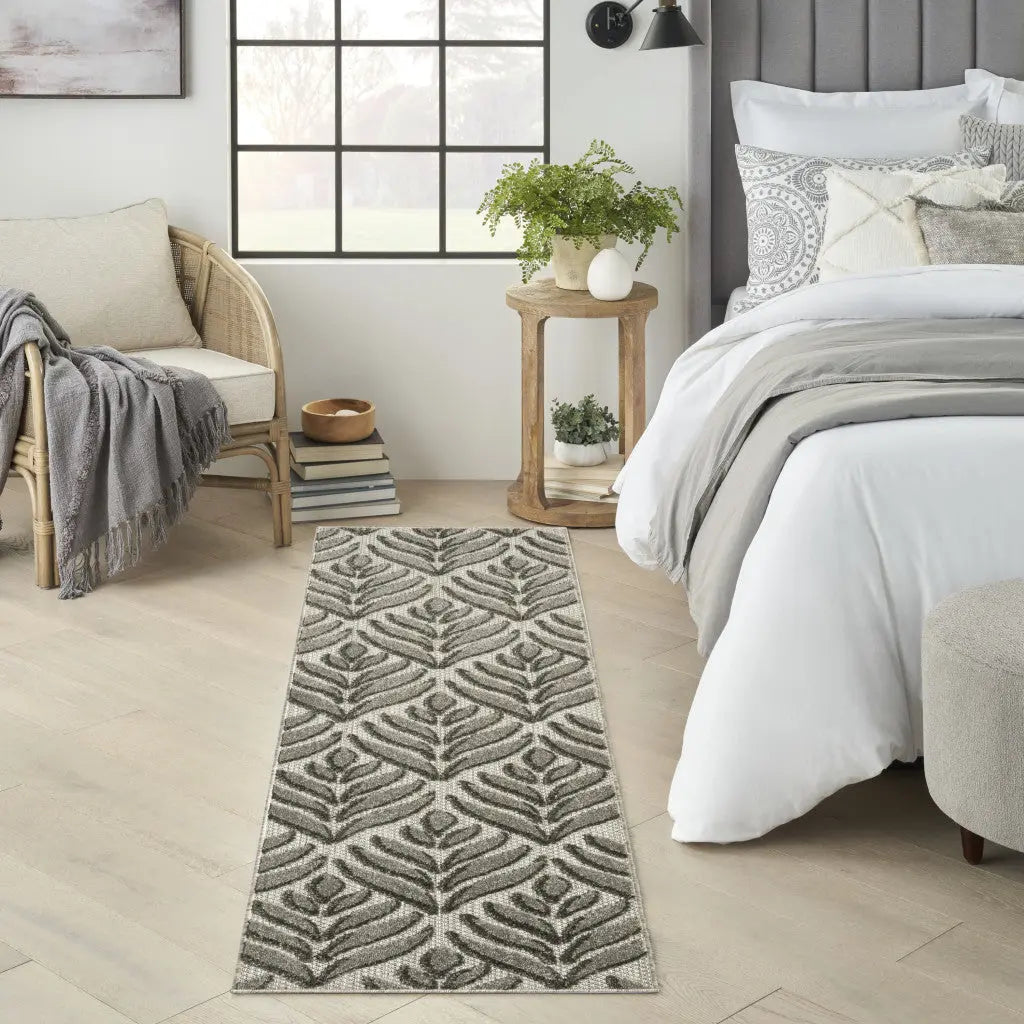 6' Charcoal And Beige Botanical Leaves Indoor Outdoor Runner Rug Homeroots Outdoor