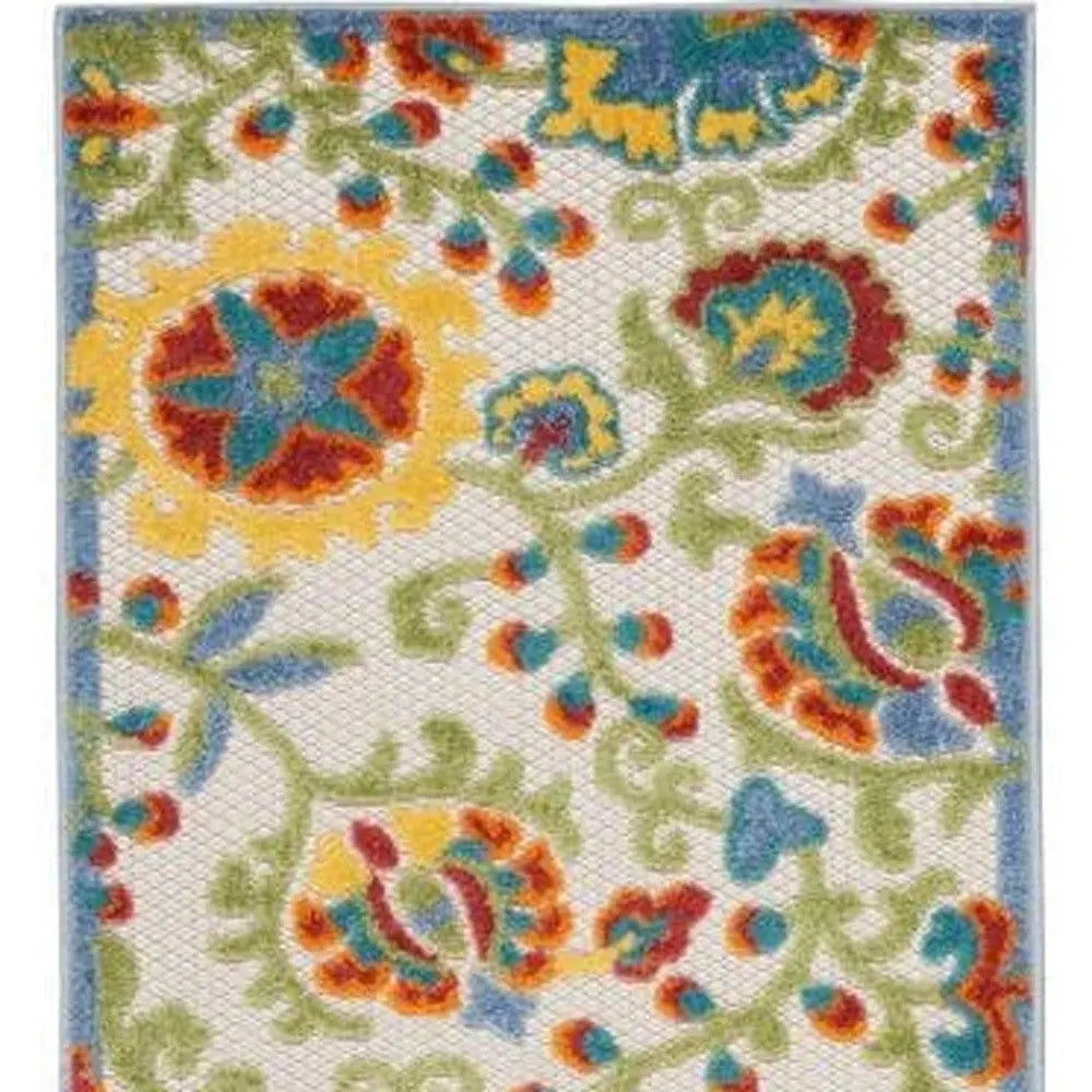 6' Green And Ivory Indoor Outdoor Runner Rug Homeroots Outdoor
