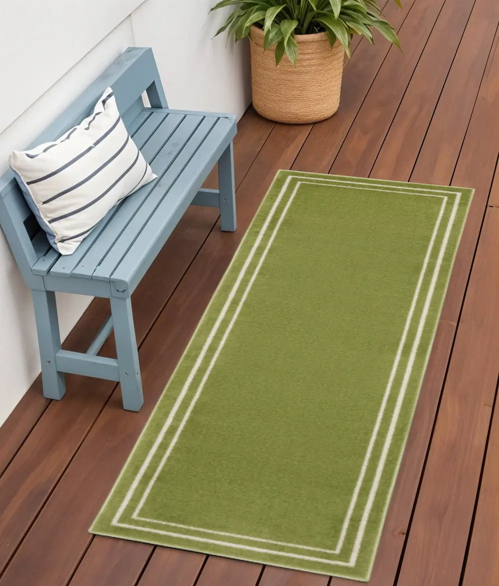 6' Green And Ivory Indoor Outdoor Runner Rug Homeroots Outdoor