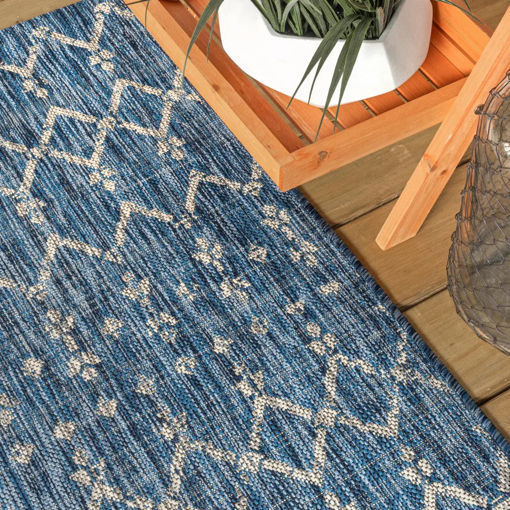 6' Navy Blue And Light Gray Square Trellis Indoor Outdoor Area Rug Homeroots Outdoor