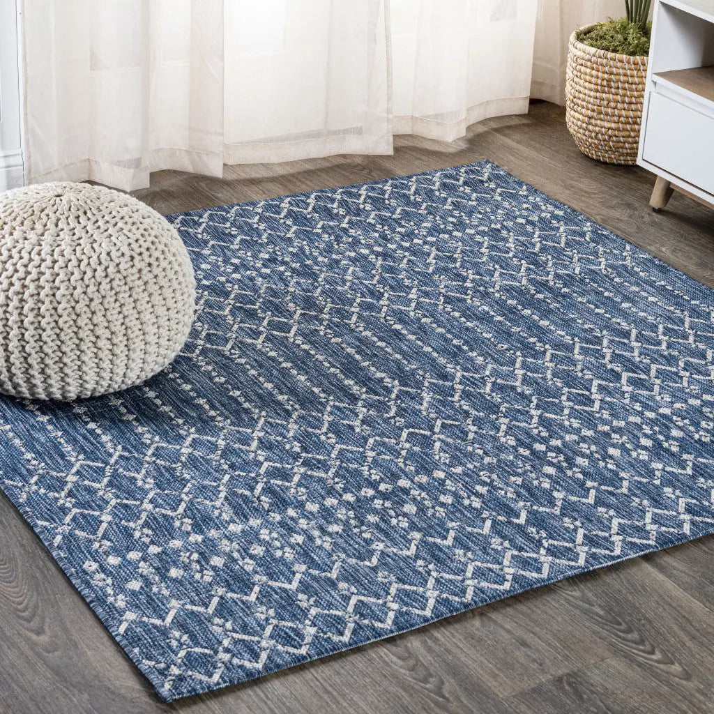 6' Navy Blue And Light Gray Square Trellis Indoor Outdoor Area Rug Homeroots Outdoor