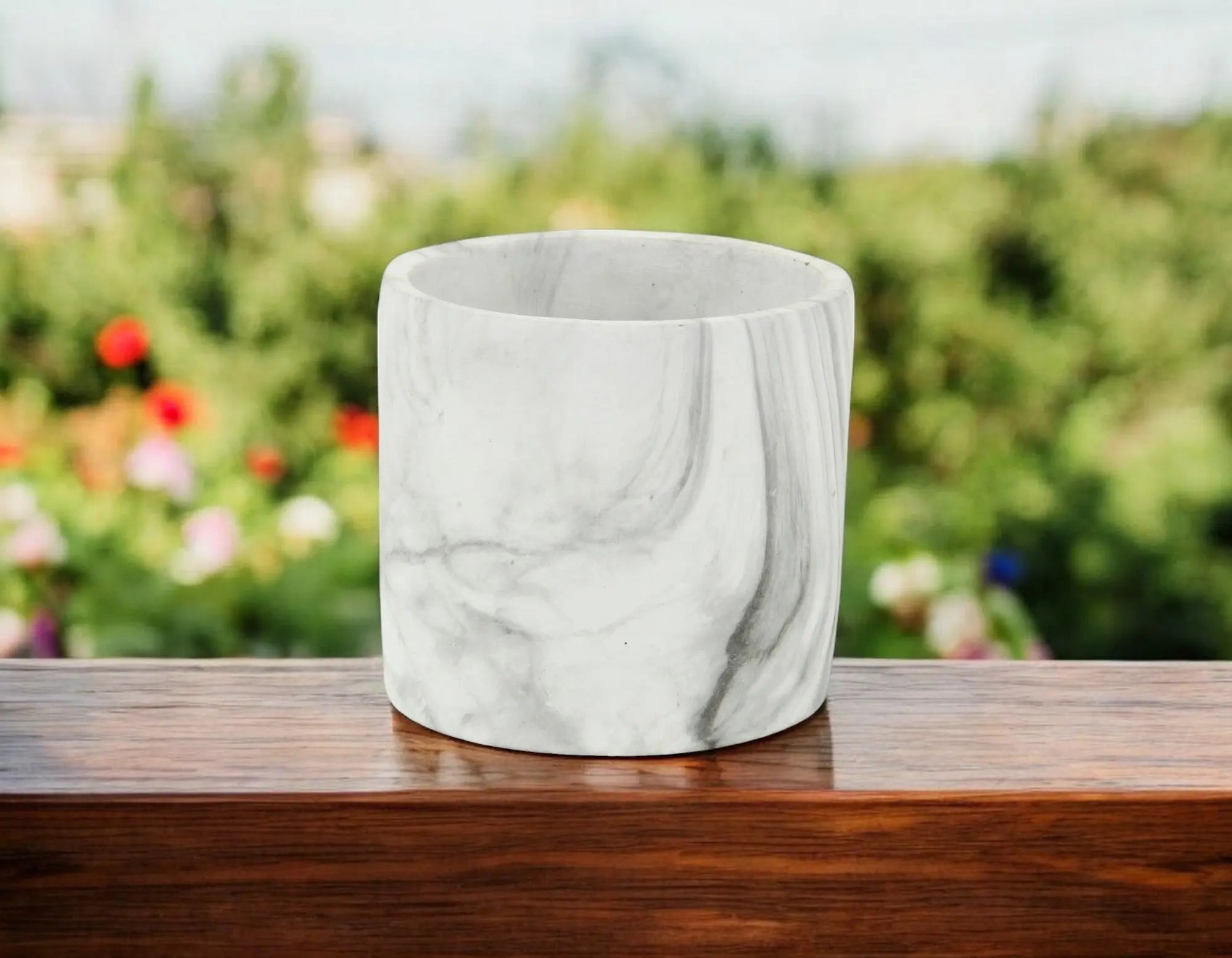 6" White and Gray Marbleized Ceramic Indoor Outdoor Round Pot Planter Homeroots Outdoor
