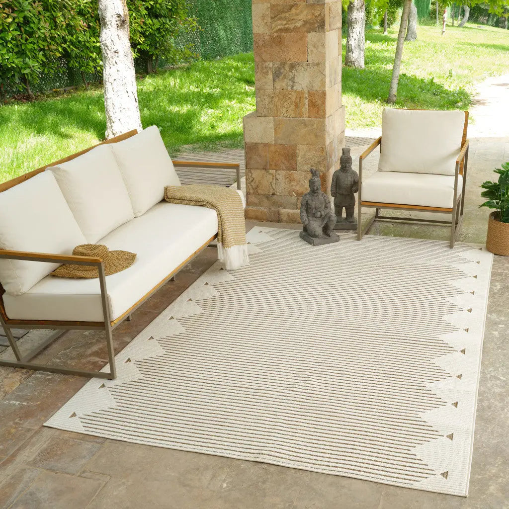 6' X 9' Beige And Brown Geometric Distressed Indoor Outdoor Area Rug Homeroots Outdoor