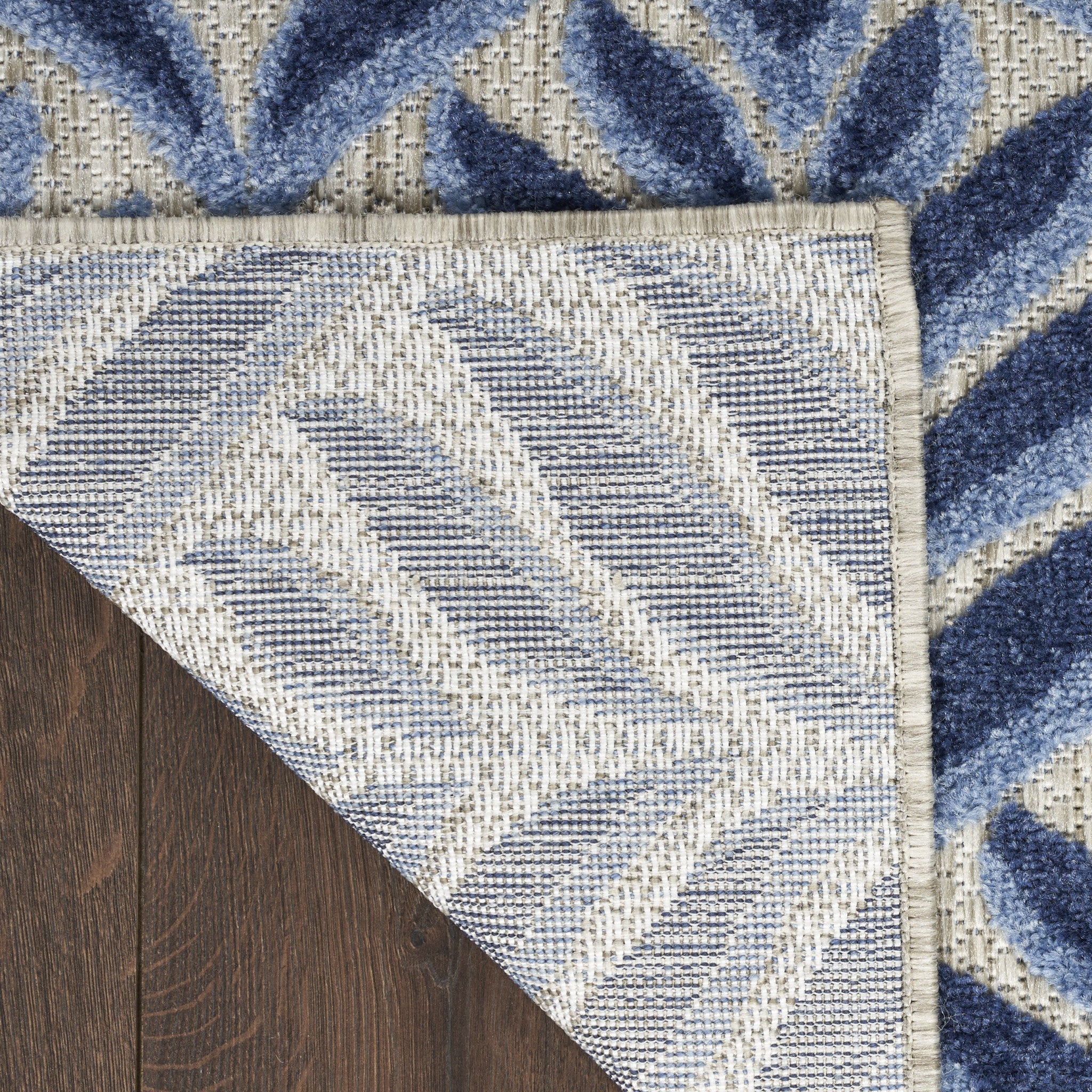 6' X 9' Blue Floral Stain Resistant Non Skid Area Rug Homeroots Outdoor