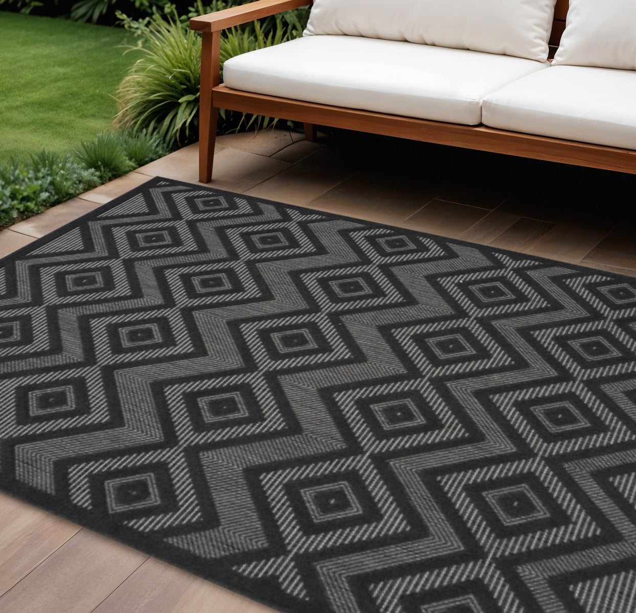 6' X 9' Charcoal Indoor Outdoor Area Rug - GreatEagleInc