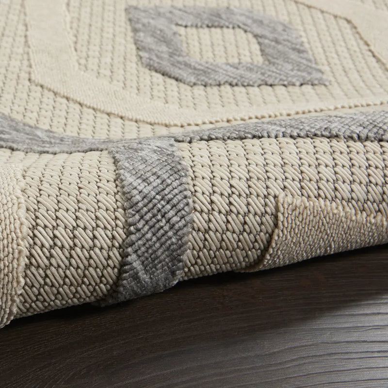6' X 9' Cream And Gray Geometric Indoor Outdoor Area Rug Homeroots Outdoor