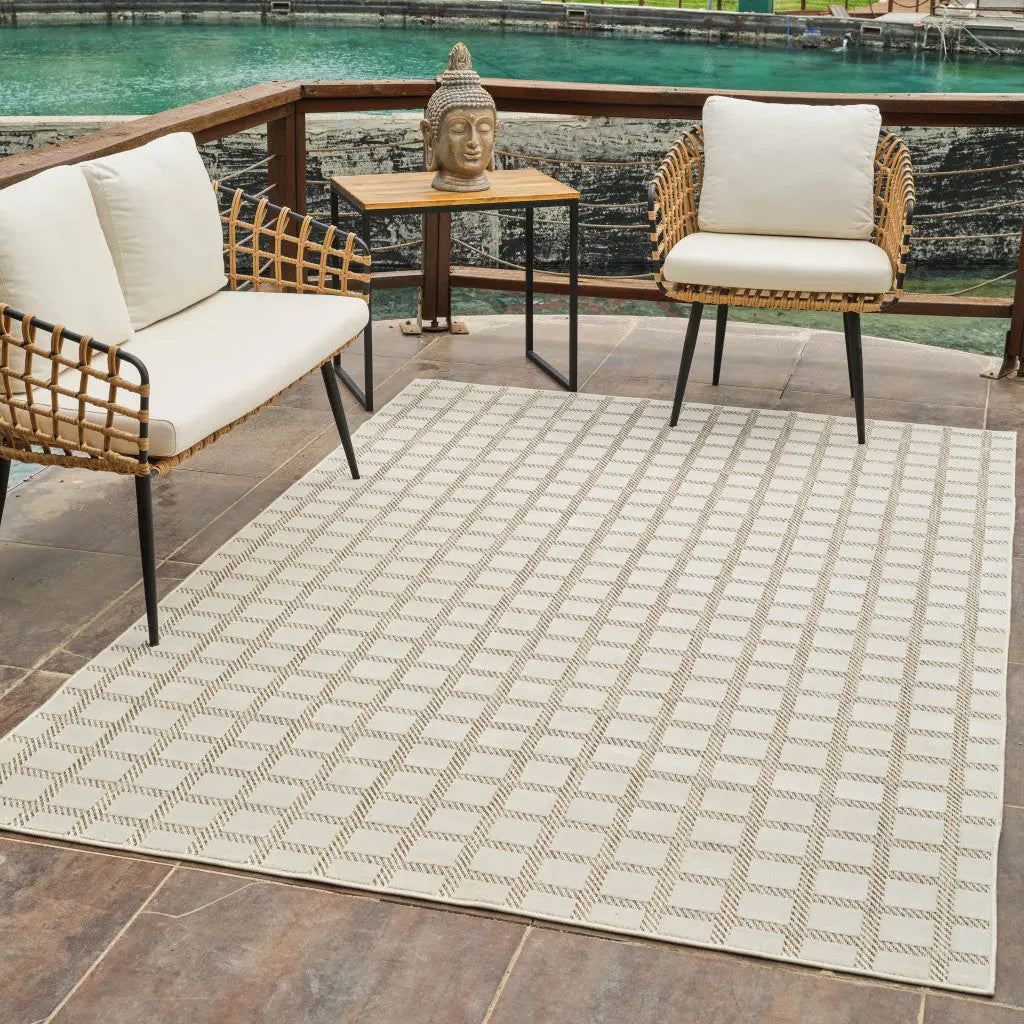 6' X 9' Cream and Beige Geometric Distressed Indoor Outdoor Area Rug Homeroots Outdoor