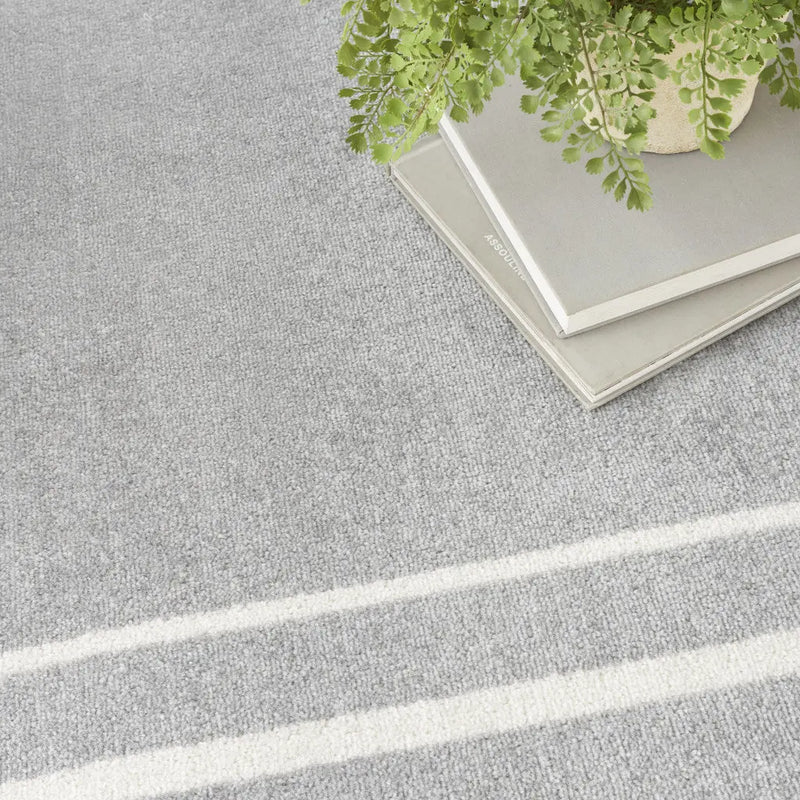 6' X 9' Gray And Ivory Indoor Outdoor Area Rug Homeroots Outdoor