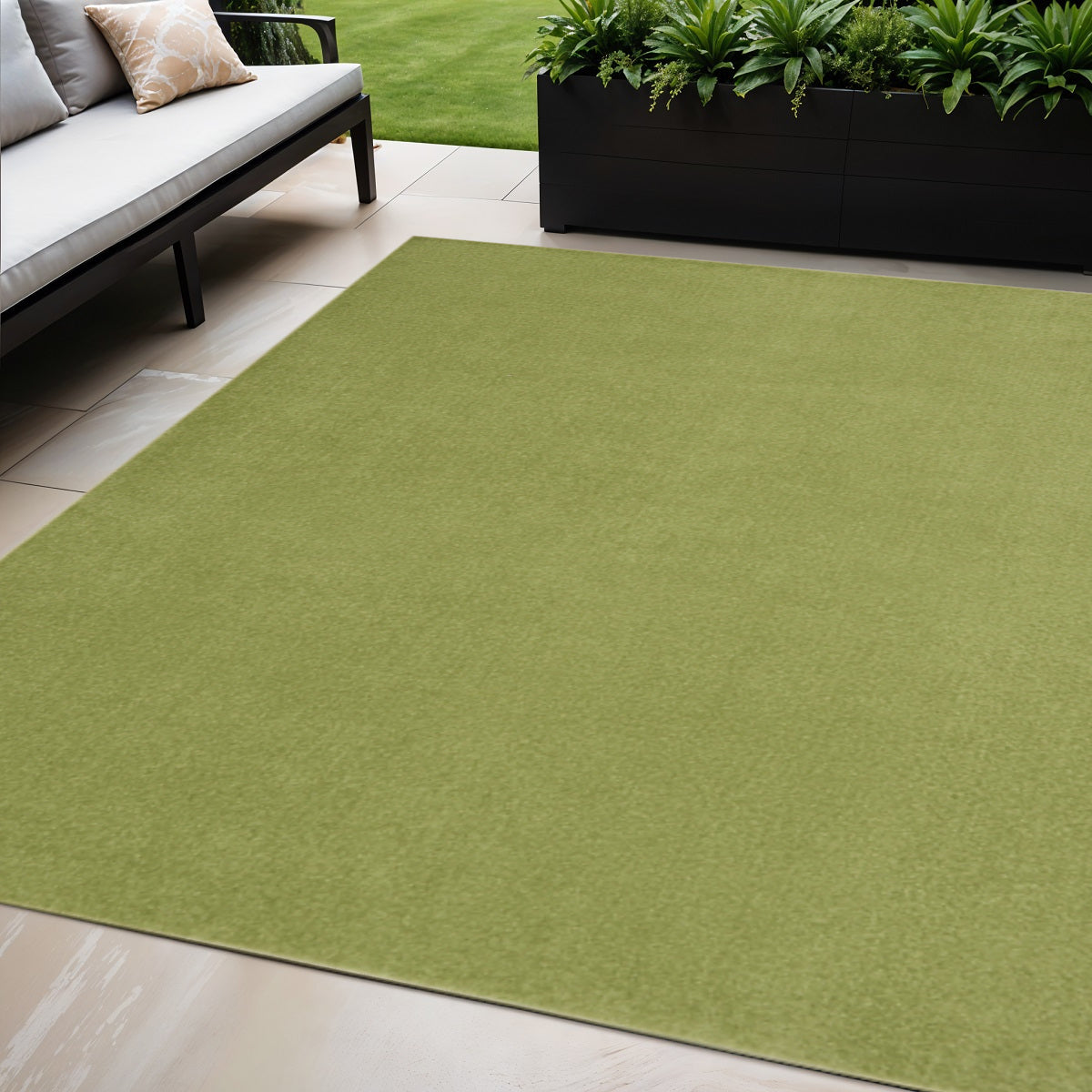 6' X 9' Green Indoor Outdoor Area Rug - GreatEagleInc