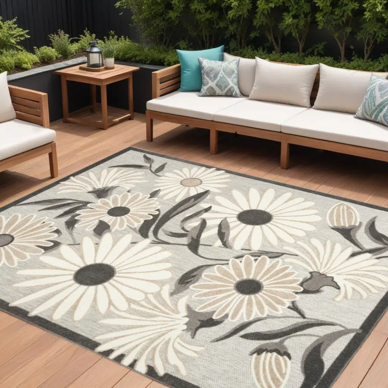 7' X 10' Beige Floral Non Skid Indoor Outdoor Area Rug Homeroots Outdoor