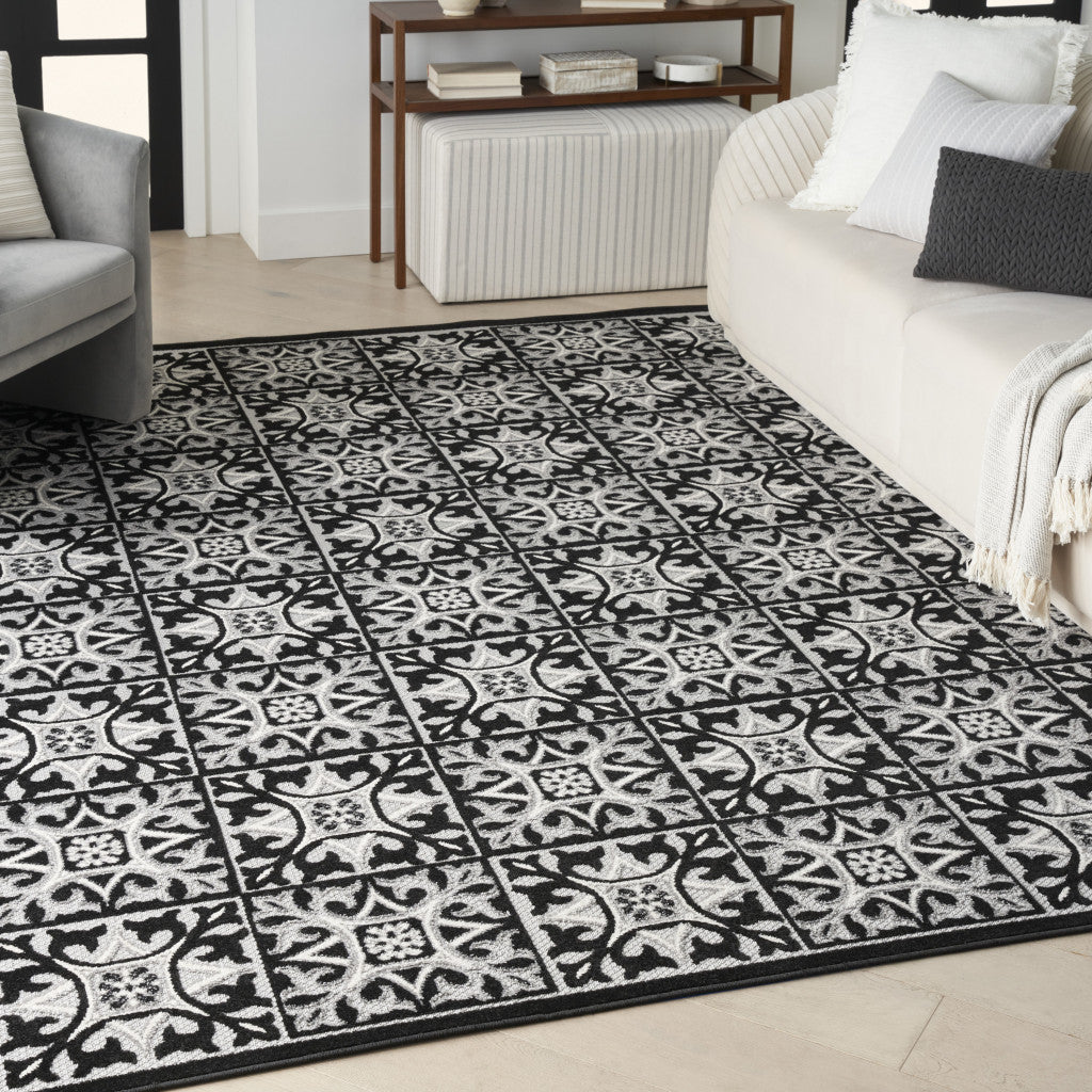 7' X 10' Black And White Fleur De Lis Stain Resistant Non Skid Area Rug Homeroots Outdoor