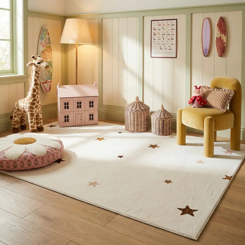7' X 10' Cream Abstract Area Rug Homeroots Home Decor