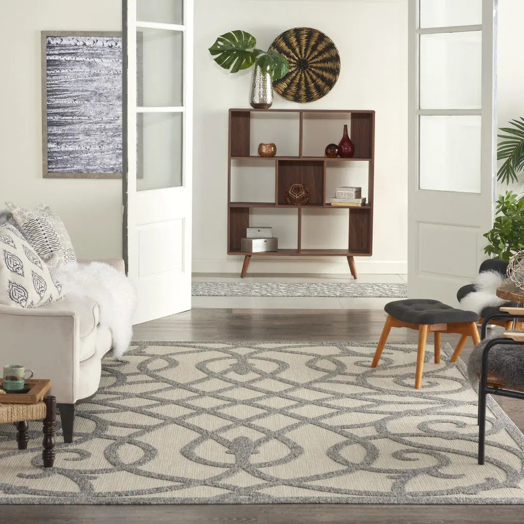 7' X 10' Cream And Gray Trellis Indoor Outdoor Area Rug Homeroots Outdoor