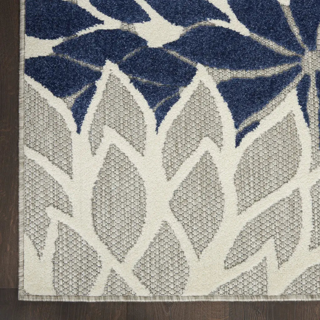 7' X 10' Ivory And Blue Indoor Outdoor Area Rug - GreatEagleInc