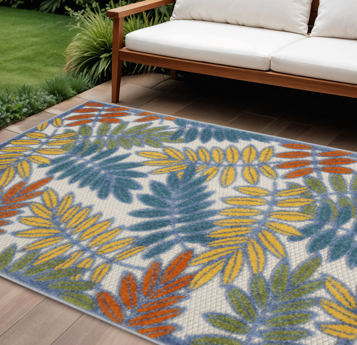 7' X 10' Ivory And Blue Indoor Outdoor Area Rug - GreatEagleInc