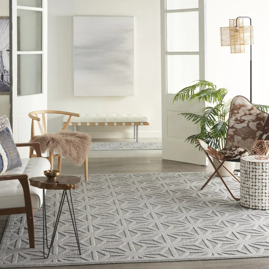 7' X 10' Light Gray And Gray Geometric Indoor Outdoor Area Rug Homeroots Outdoor