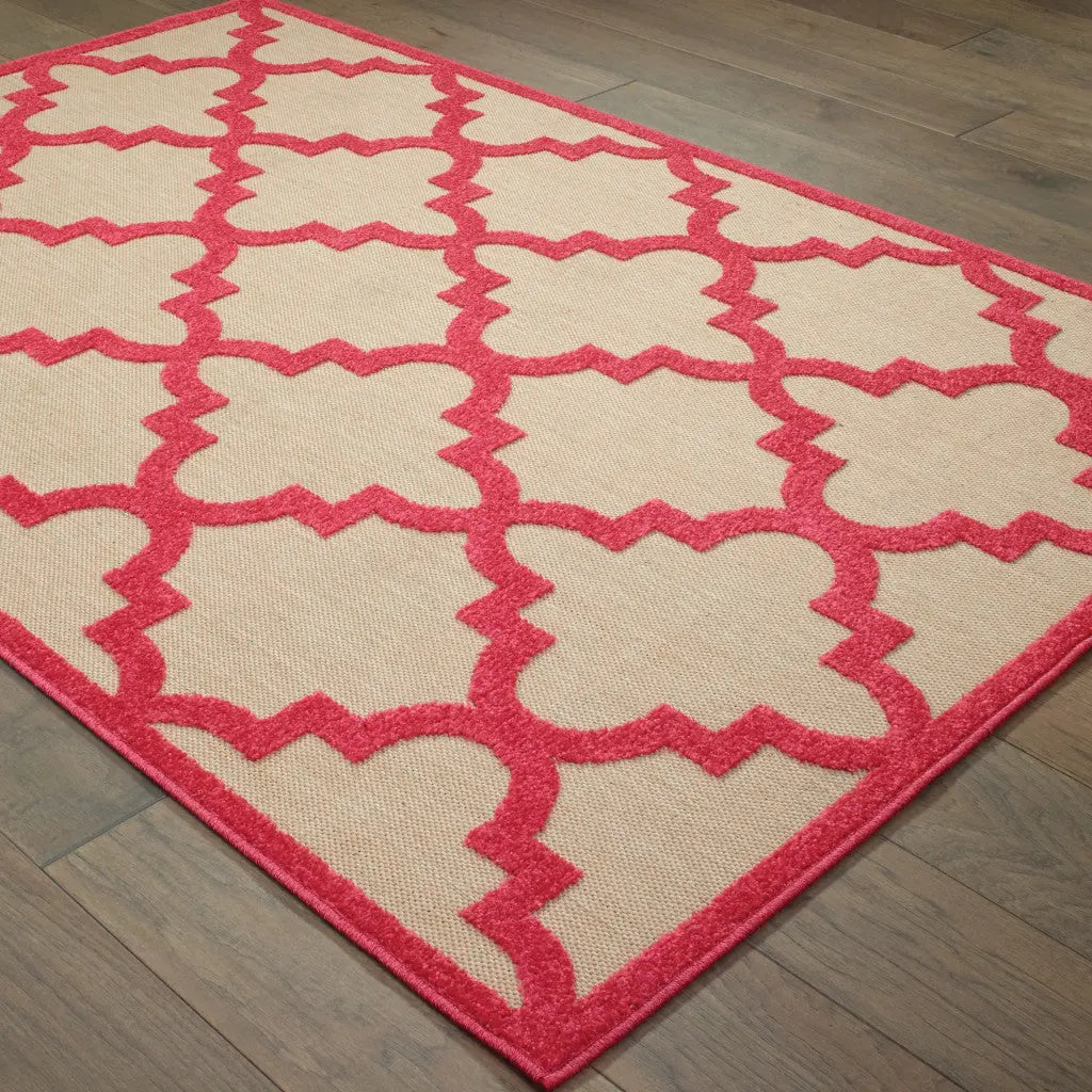 7' X 10' Red Geometric Stain Resistant Indoor Outdoor Area Rug Homeroots Outdoor