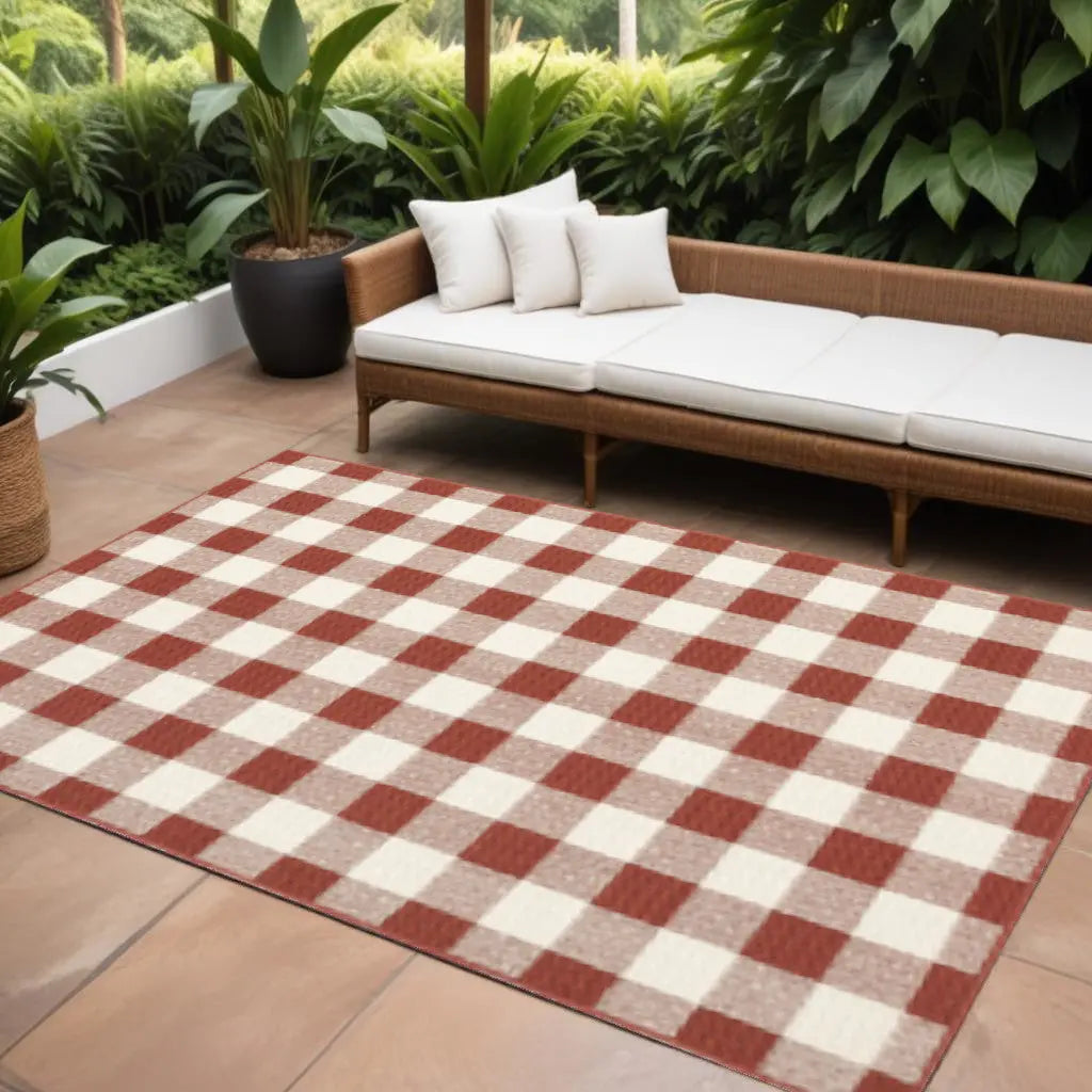 7' X 10' Red and Ivory Geometric Stain Resistant Indoor Outdoor Area Rug Homeroots Outdoor