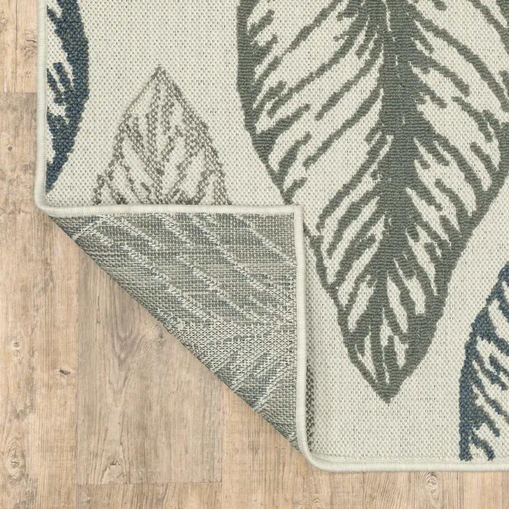 7' X 9' Beige Floral Stain Resistant Indoor Outdoor Area Rug Homeroots Outdoor