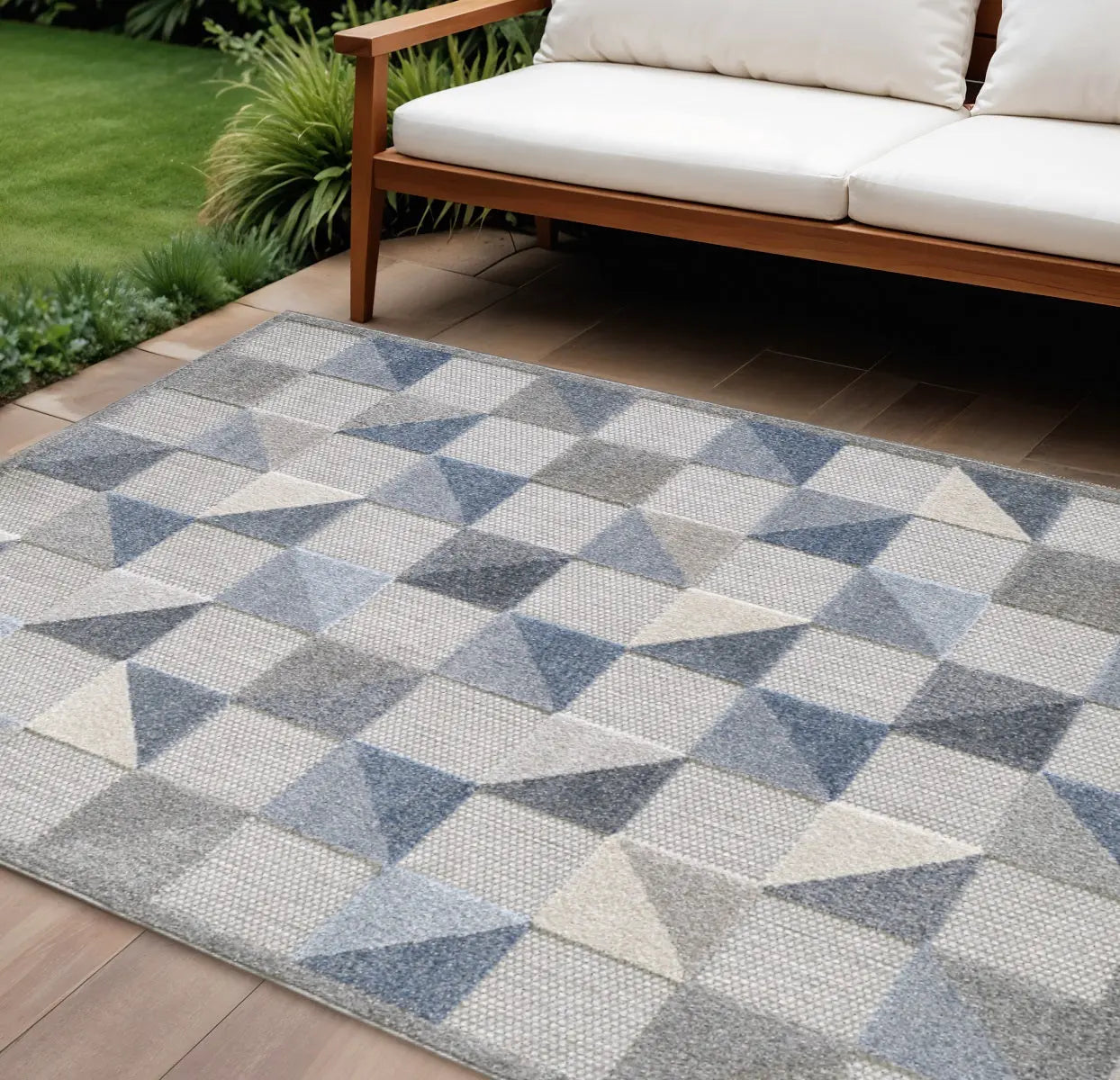 7' X 9' Blue Geometric Stain Resistant Indoor Outdoor Area Rug Homeroots Outdoor