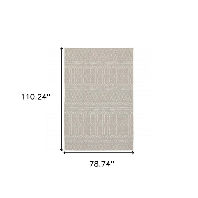 7' X 9' Gray And Ivory Geometric Indoor Outdoor Area Rug Homeroots Outdoor