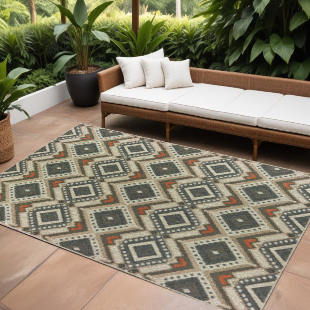 7' X 9' Gray Geometric Stain Resistant Indoor Outdoor Area Rug Homeroots Outdoor