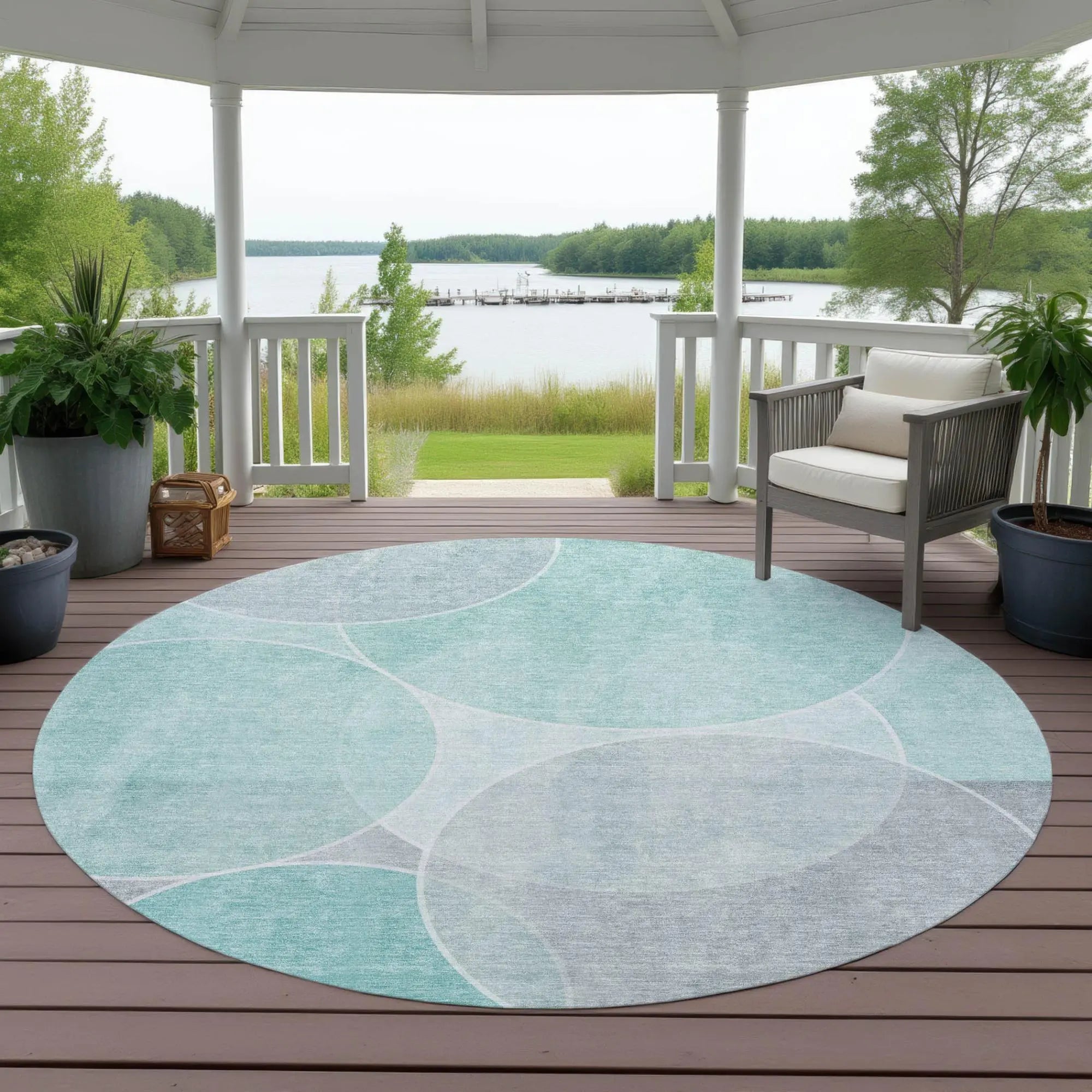 8' Aqua And Teal Blue Round Geometric Washable Indoor Outdoor Area Rug Homeroots Outdoor