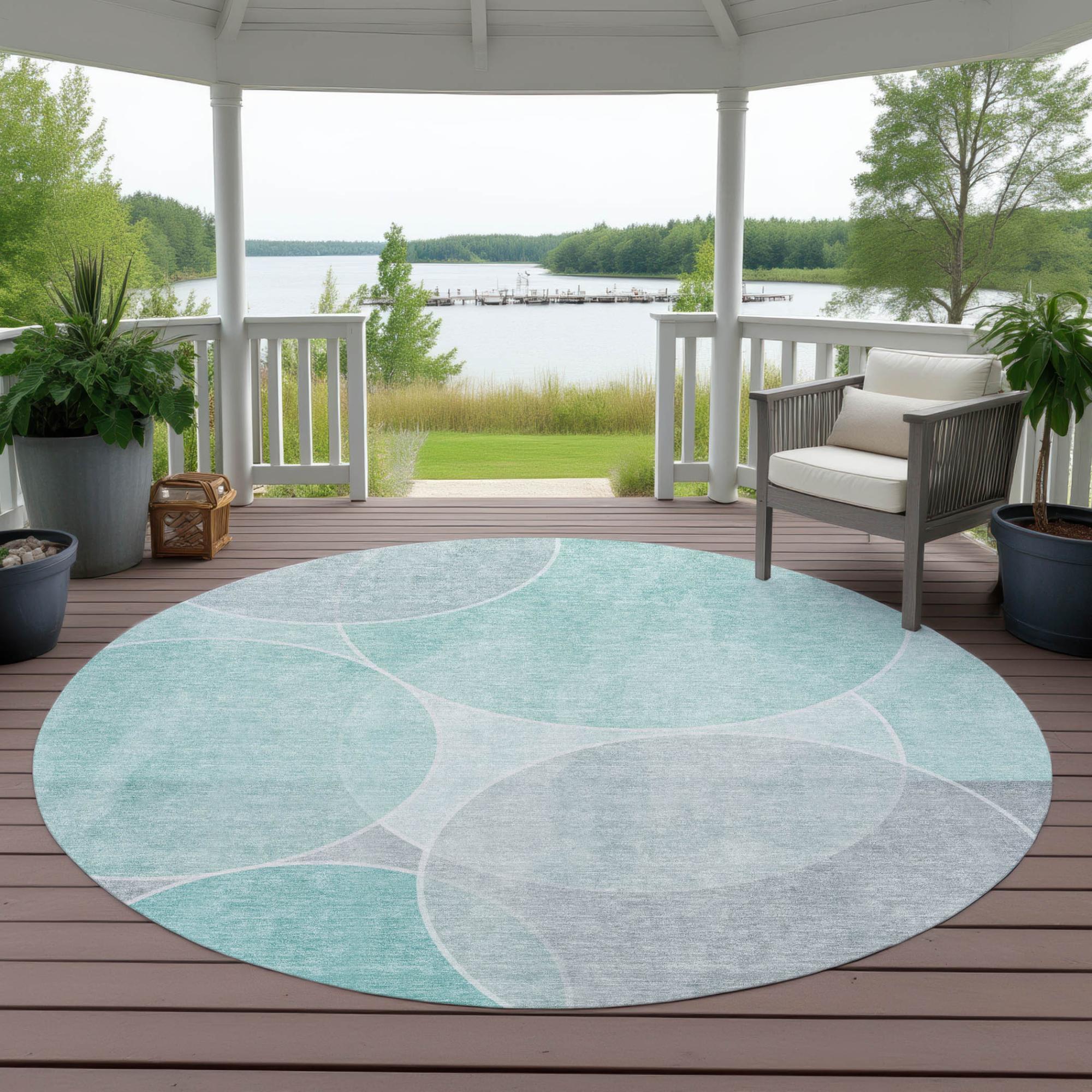 8' Aqua And Teal Blue Round Geometric Washable Indoor Outdoor Area Rug Homeroots Outdoor