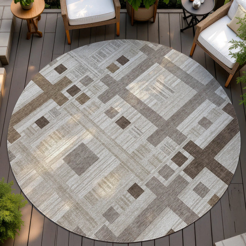 8' Beige And Brown Round Geometric Washable Indoor Outdoor Area Rug Homeroots Outdoor