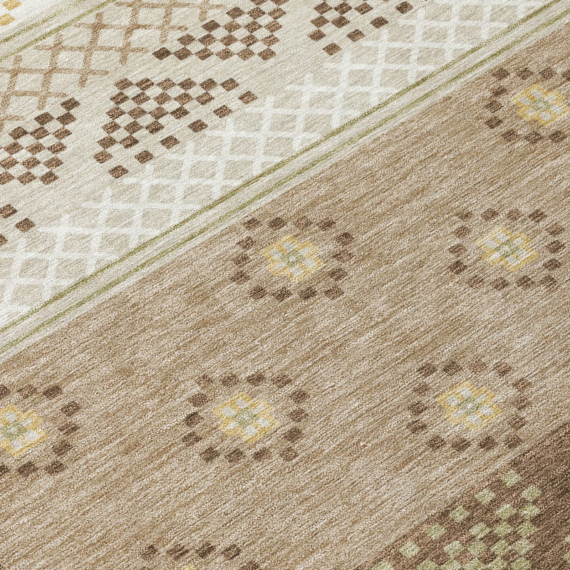 8' Beige And Brown Round Striped Washable Indoor Outdoor Area Rug Homeroots Outdoor