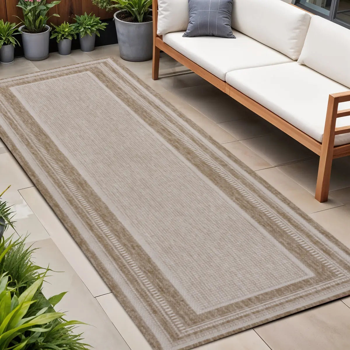 8' Beige And Cream Indoor Outdoor Runner Rug Homeroots Outdoor