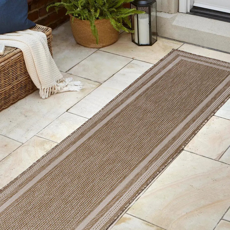 8' Beige And Cream Indoor Outdoor Runner Rug Homeroots Outdoor