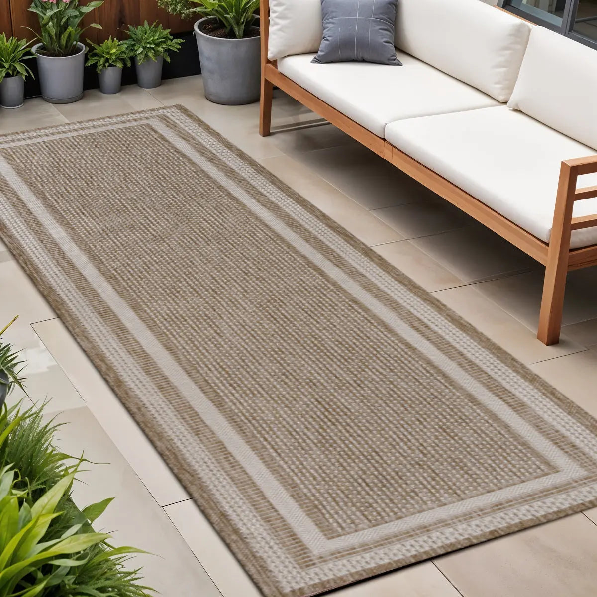 8' Beige And Cream Indoor Outdoor Runner Rug Homeroots Outdoor