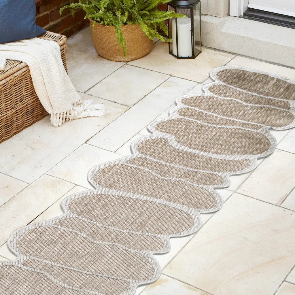 8' Beige And Cream Medallion Indoor Outdoor Runner Rug Homeroots Outdoor