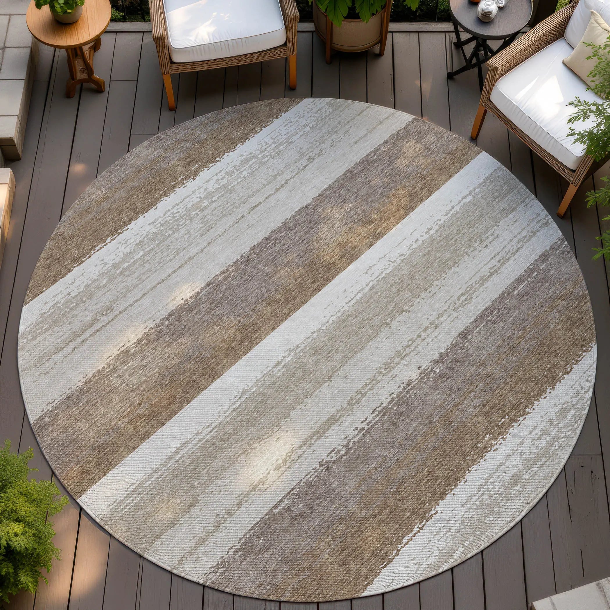 8' Beige And Graphite Round Striped Washable Indoor Outdoor Area Rug Homeroots Outdoor