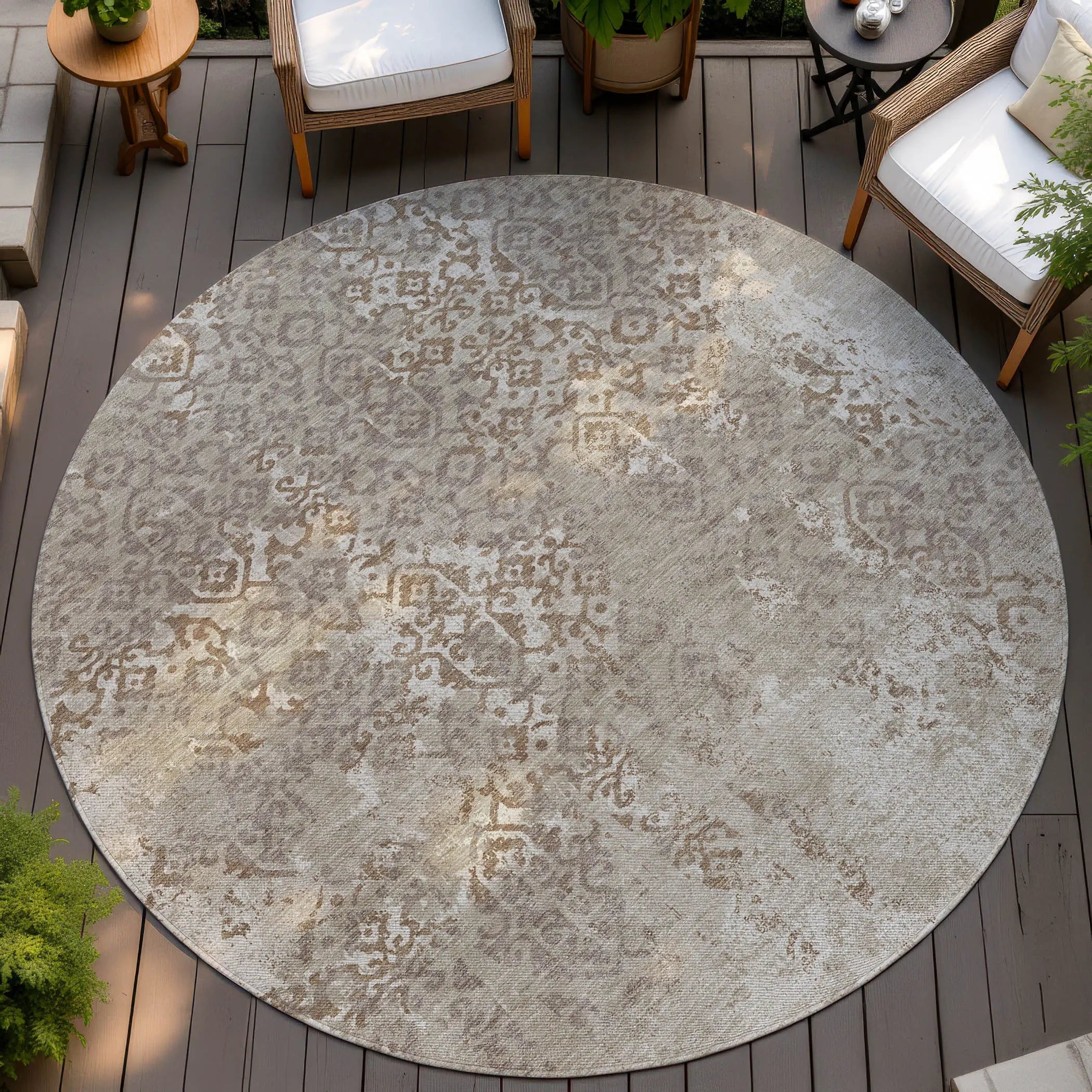 8' Beige And Gray Round Oriental Washable Indoor Outdoor Area Rug Homeroots Outdoor