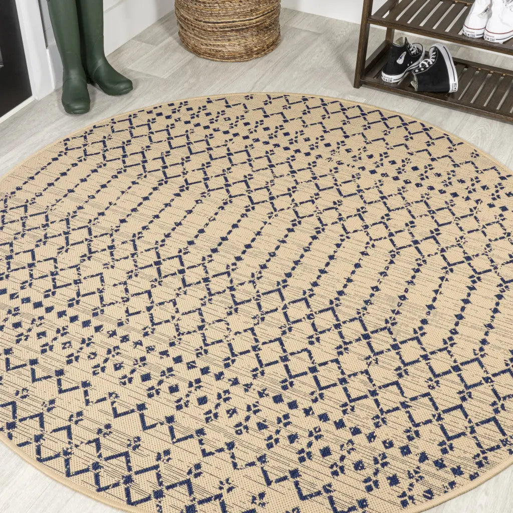 8' Beige And Navy Blue Round Trellis Indoor Outdoor Area Rug Homeroots Outdoor