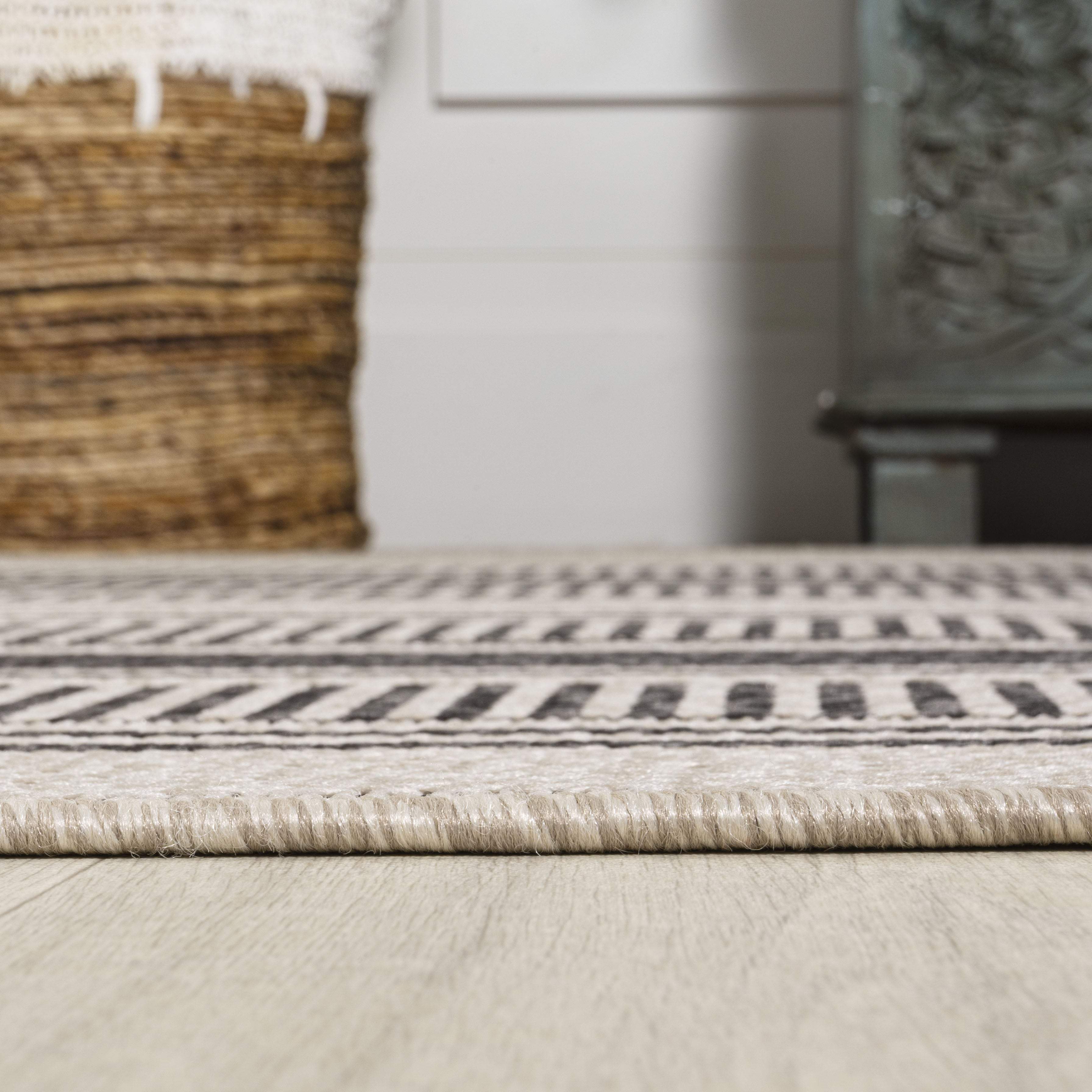 8' Black And Beige Striped Indoor Outdoor Runner Rug - GreatEagleInc