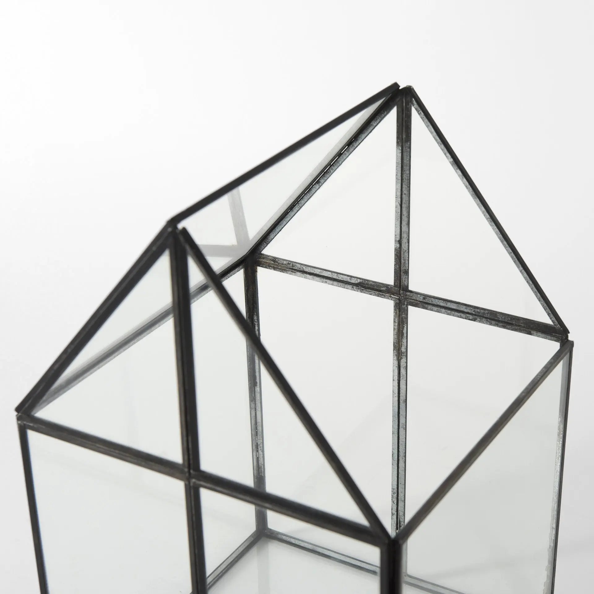 8" Black And Clear Glass And Metal Box Homeroots Office