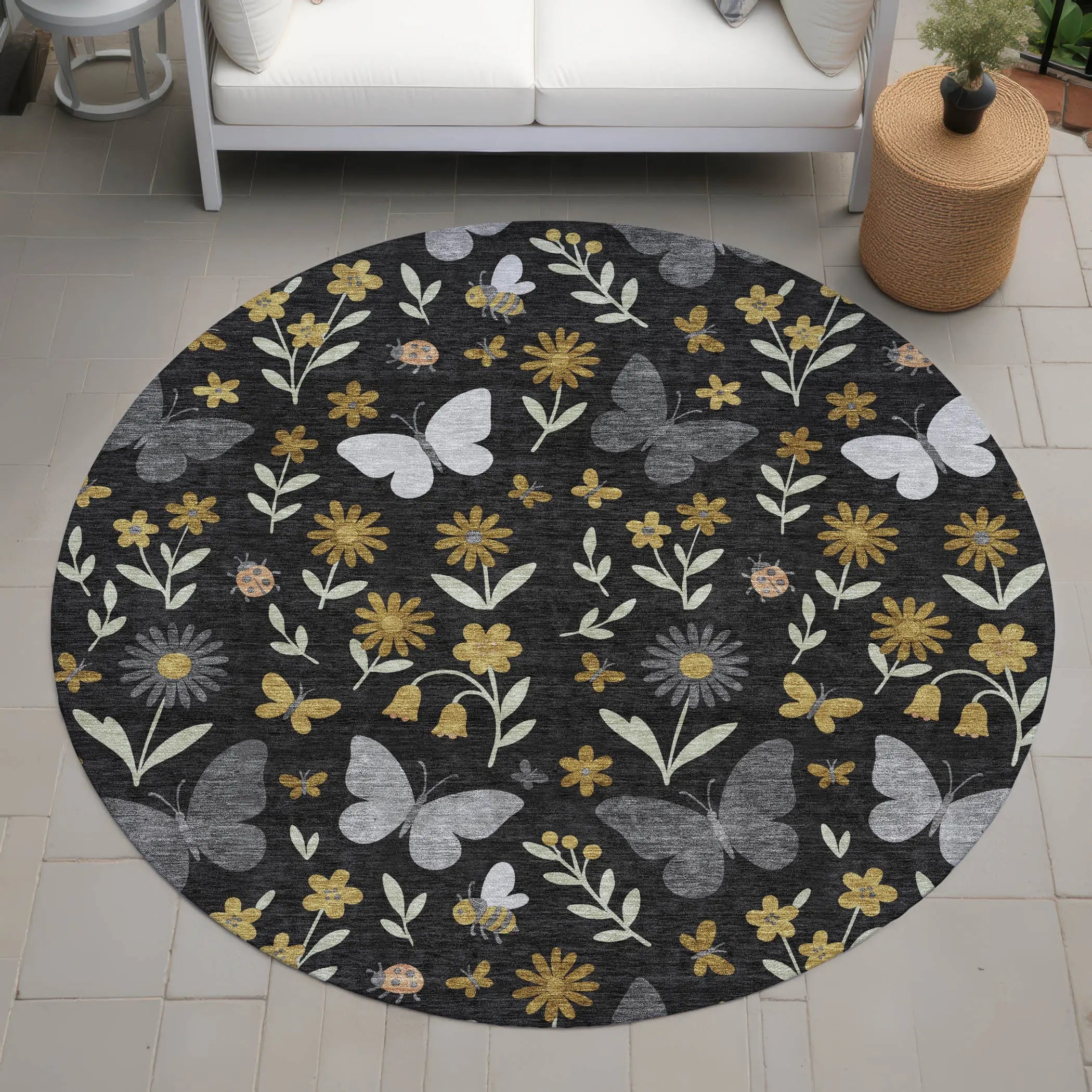 8' Black And Graphite Round Abstract Washable Indoor Outdoor Area Rug Homeroots Outdoor