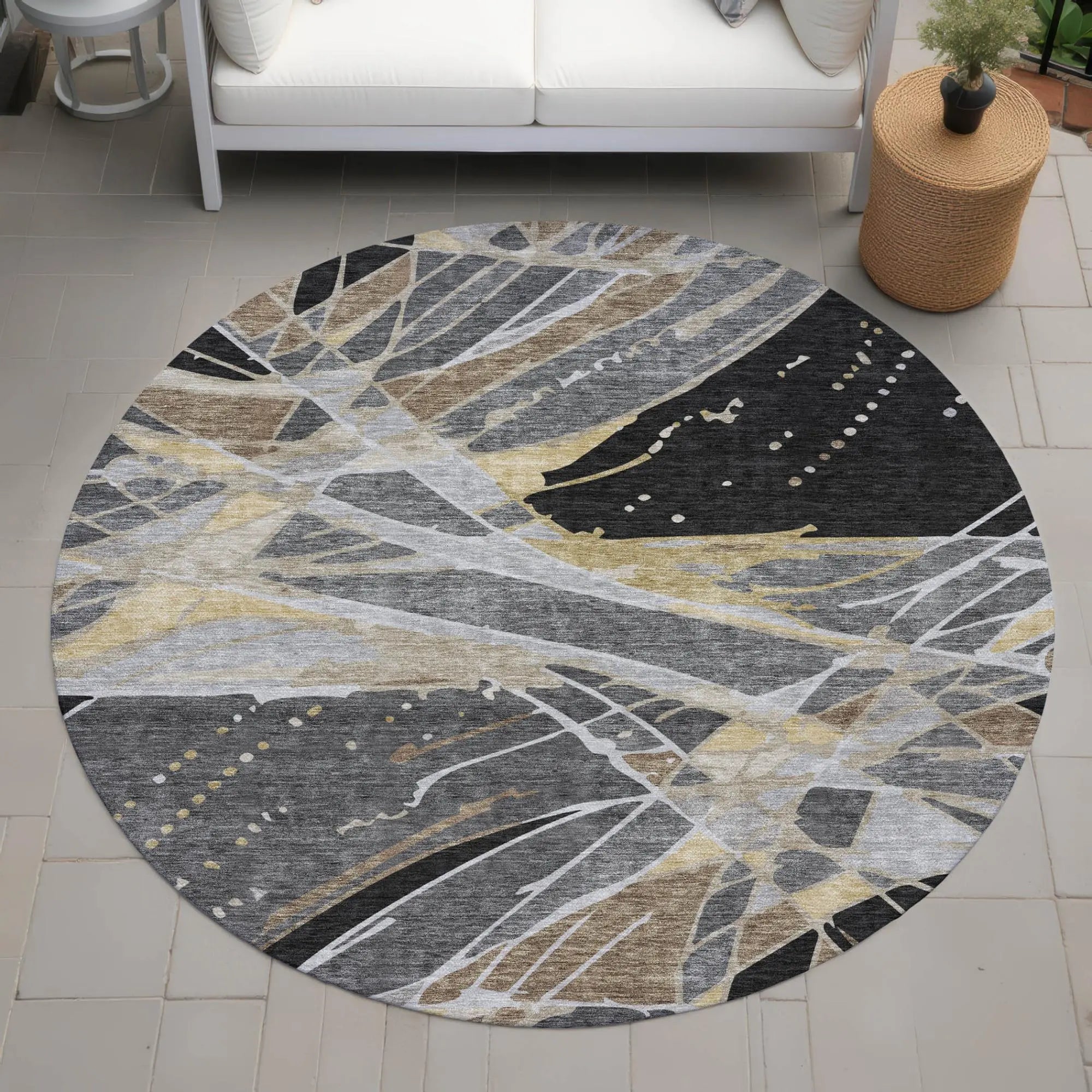 8' Black And Graphite Round Abstract Washable Indoor Outdoor Area Rug Homeroots Outdoor