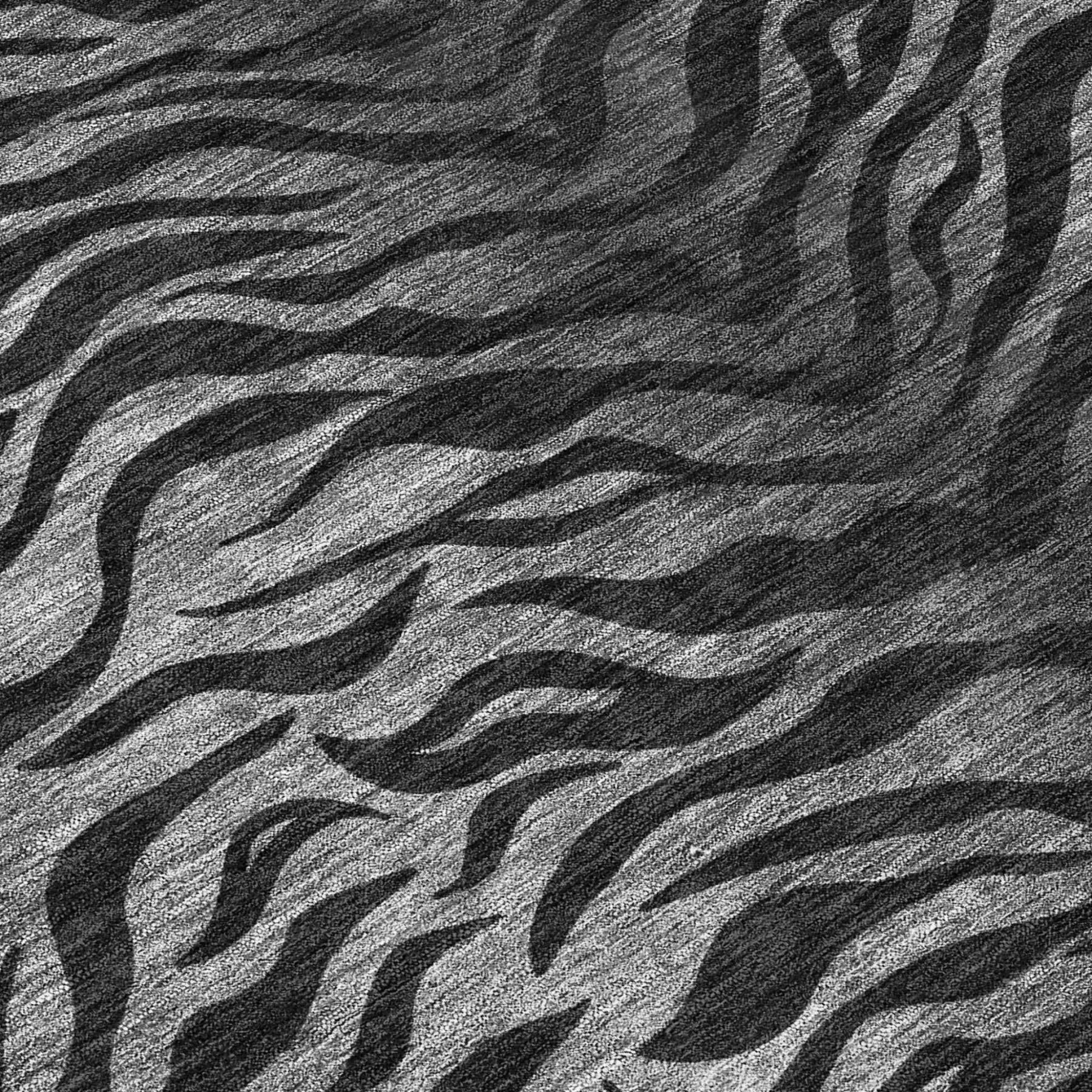 8' Black And Graphite Round Animal Print Washable Indoor Outdoor Area Rug Homeroots Outdoor