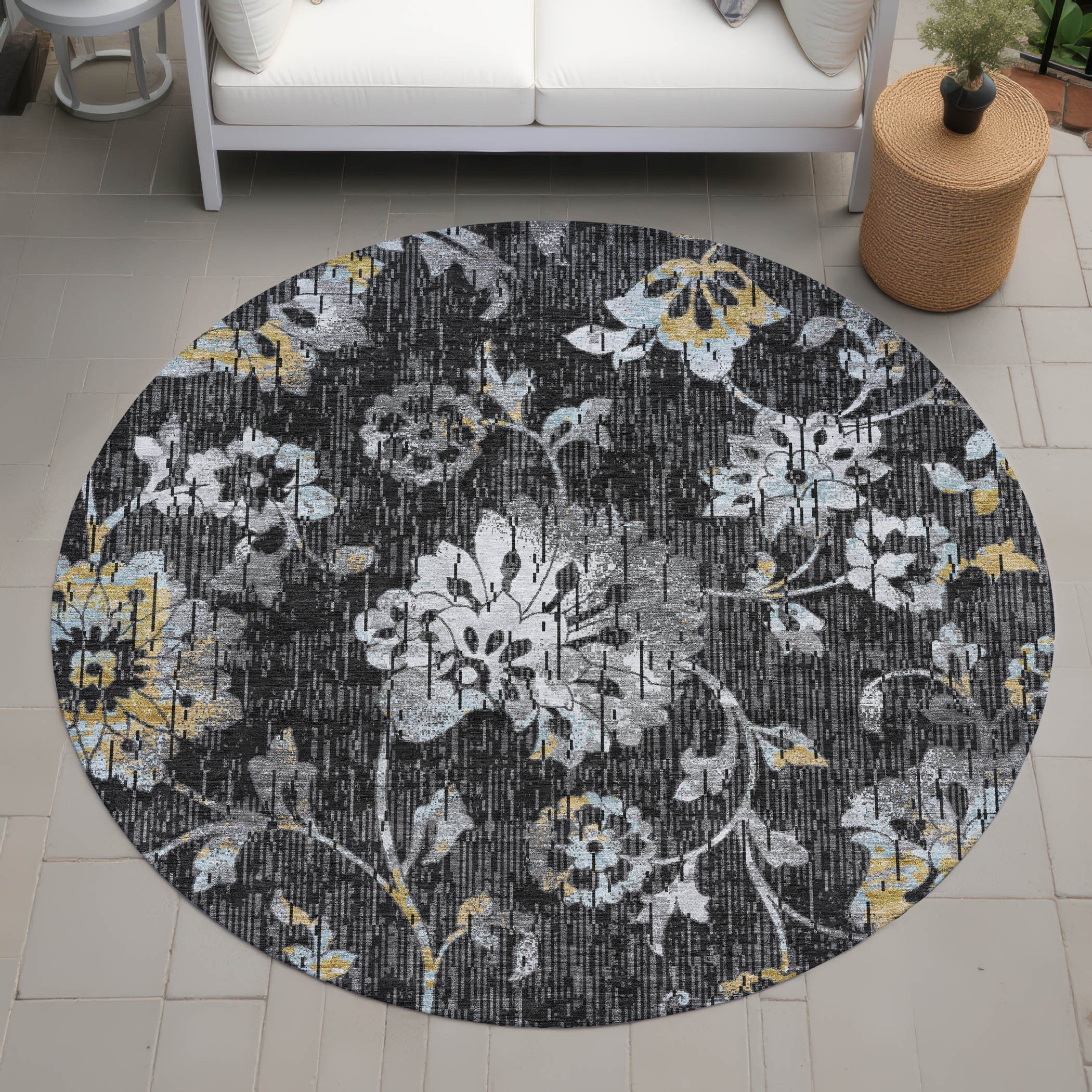 8' Black And Graphite Round Floral Washable Indoor Outdoor Area Rug Homeroots Outdoor