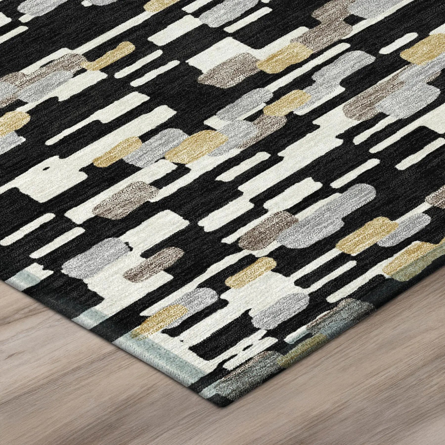 8' Black And Graphite Round Geometric Washable Indoor Outdoor Area Rug Homeroots Outdoor