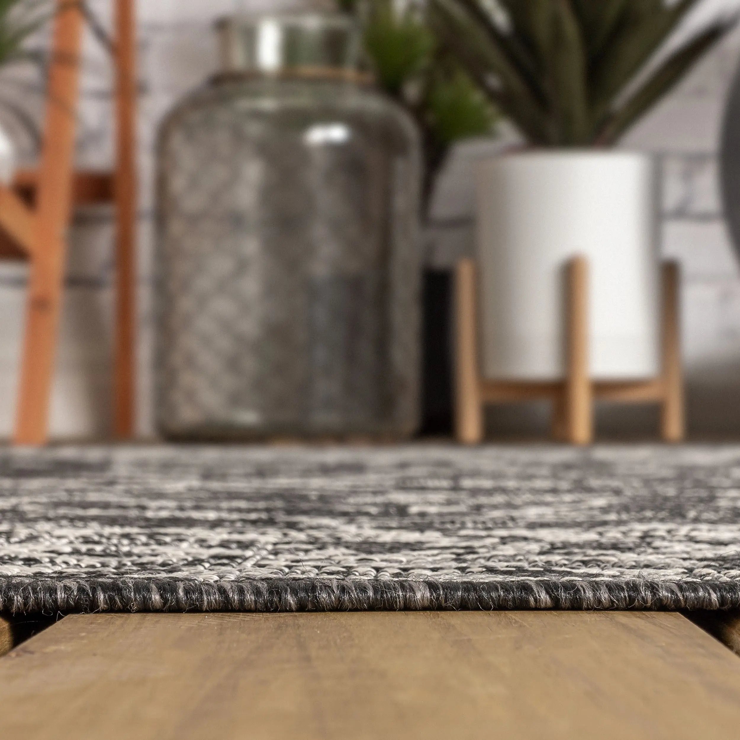8' Black And Gray Medallion Indoor Outdoor Runner Rug Homeroots Outdoor